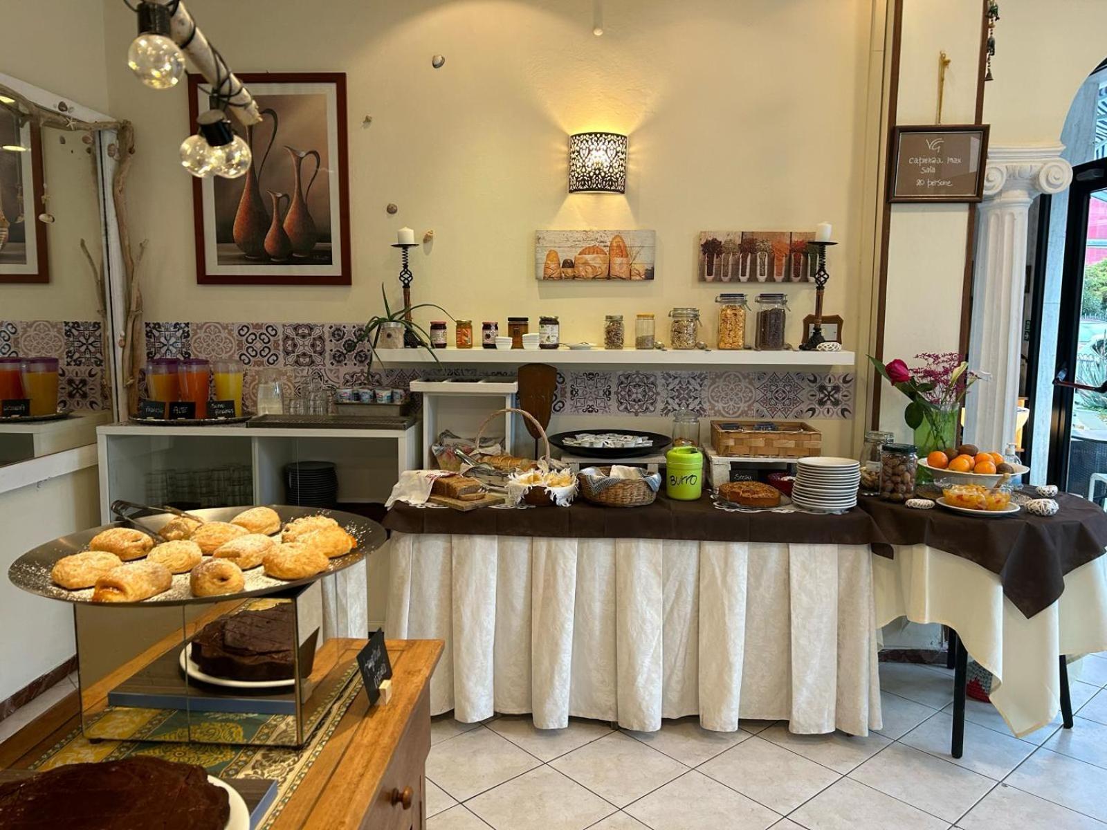 Bed And Breakfast Villa Giovanna Rimini Exterior foto
