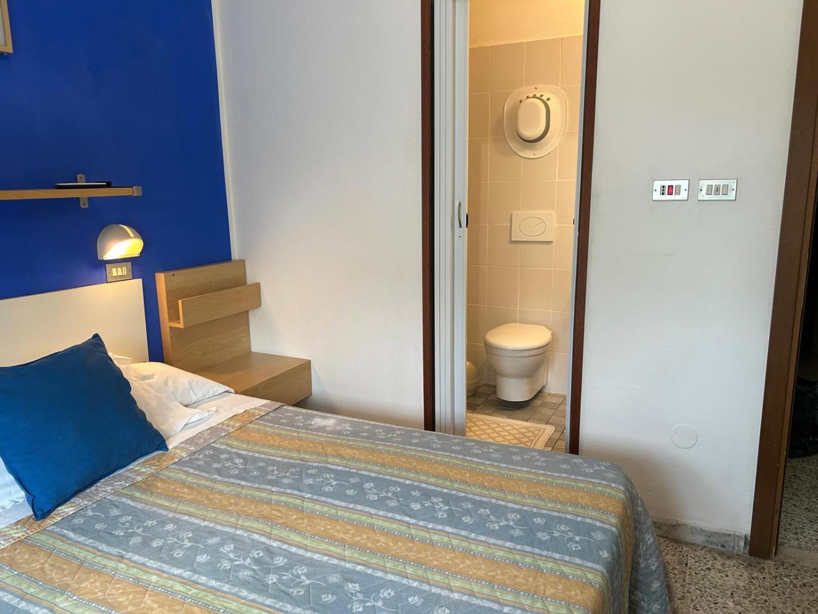 Bed And Breakfast Villa Giovanna Rimini Exterior foto